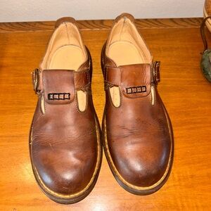 Vintage // MIE // Dr. Martens - 8211 - Brown Leather Mules